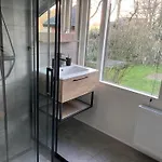 Holiday home Achterhoekse Vakantiewoning, Infraroodsauna, Geweldig Uitzicht, Goede Bedden